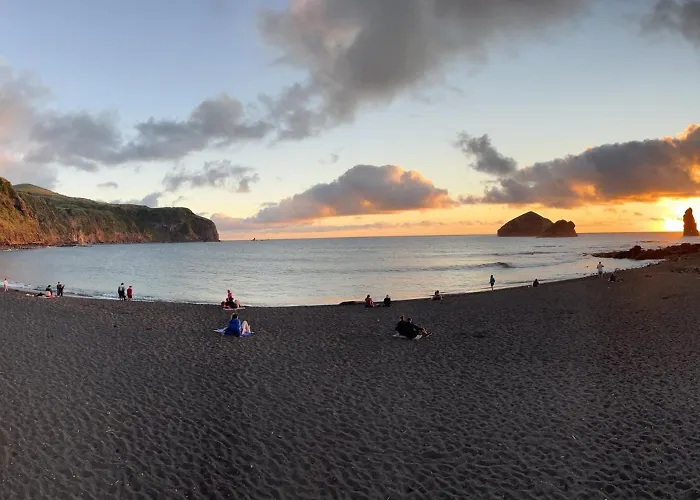 Mar Azul - Mosteiros (Azores)